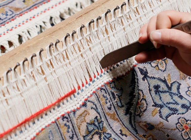 ریشه زنی فرش در لواسان